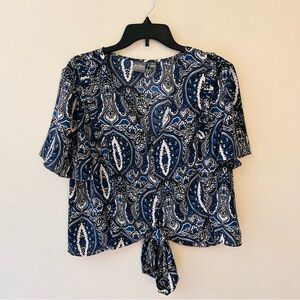 New York & Company blue/black paisley print pullover V neck shirt size XL